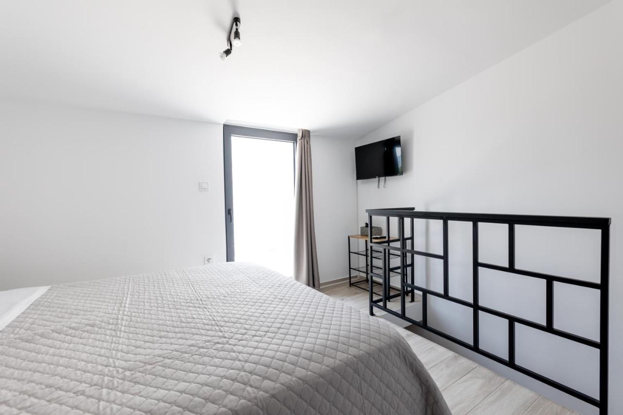 Pagani - Luxury Maisonette B3 Apartment *