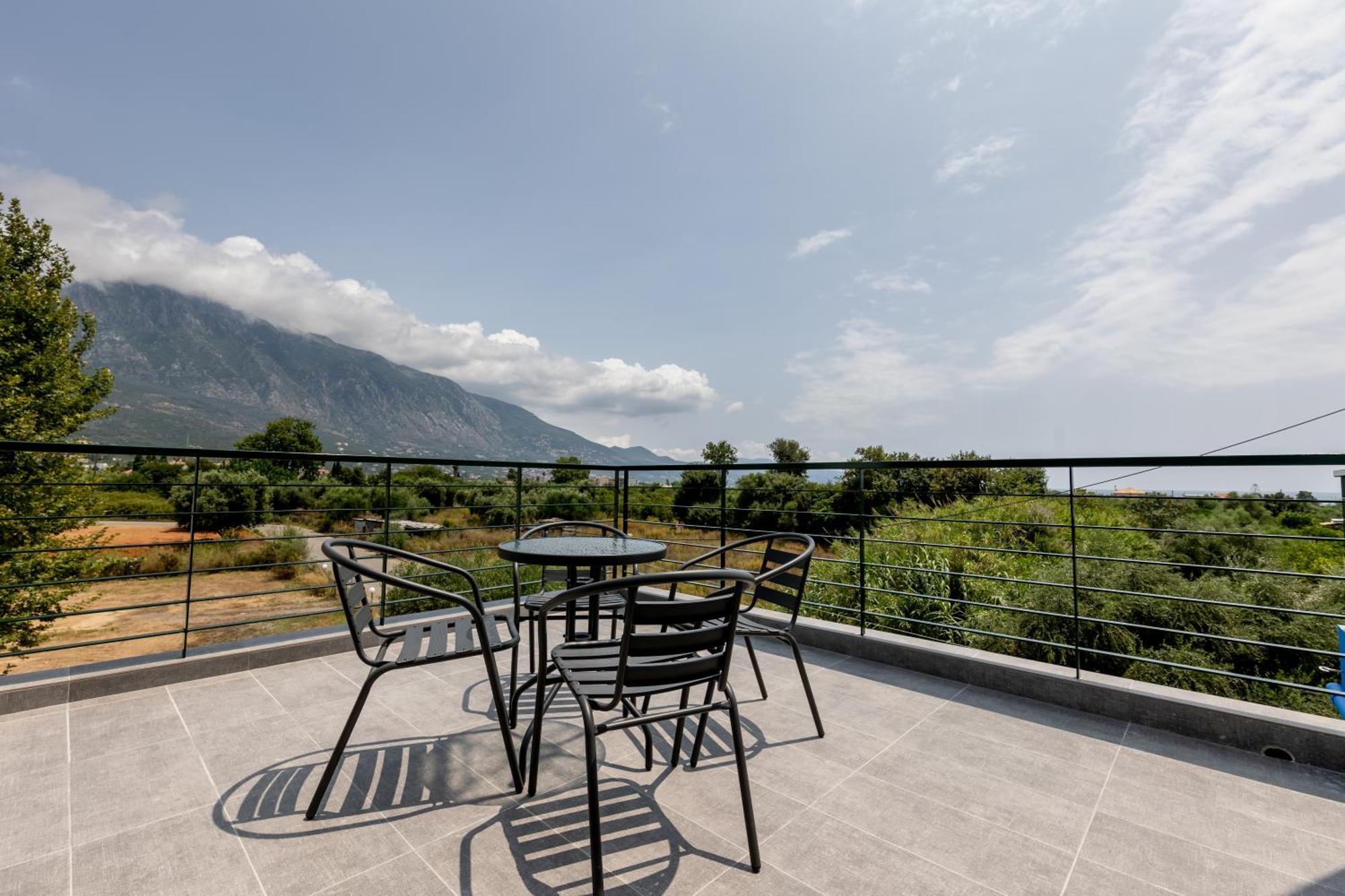 Pagani - Luxury Maisonette B3 Kalamata