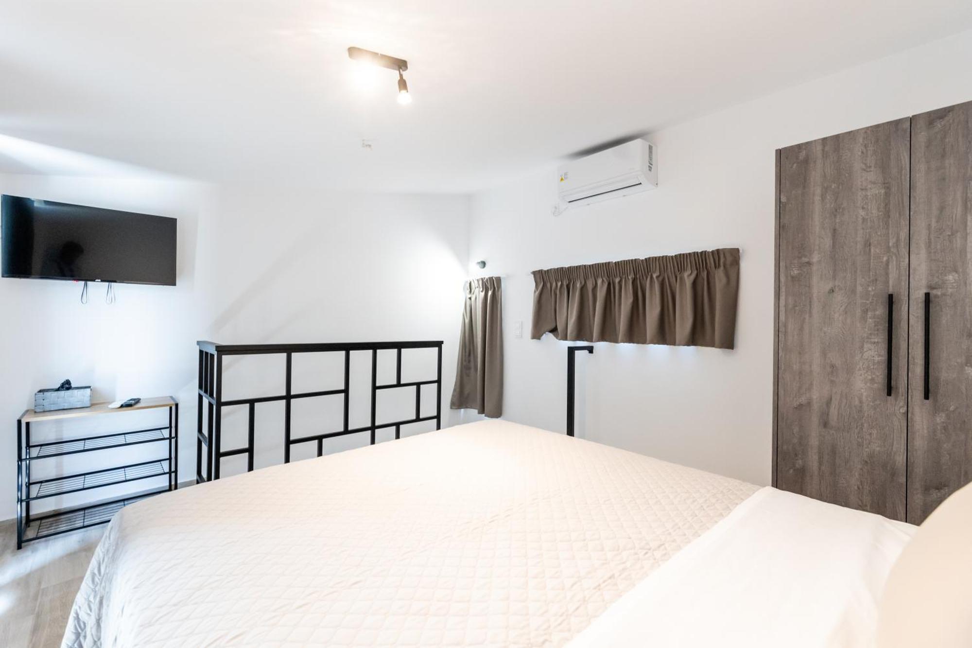 Pagani - Luxury Maisonette B3 * Kalamata