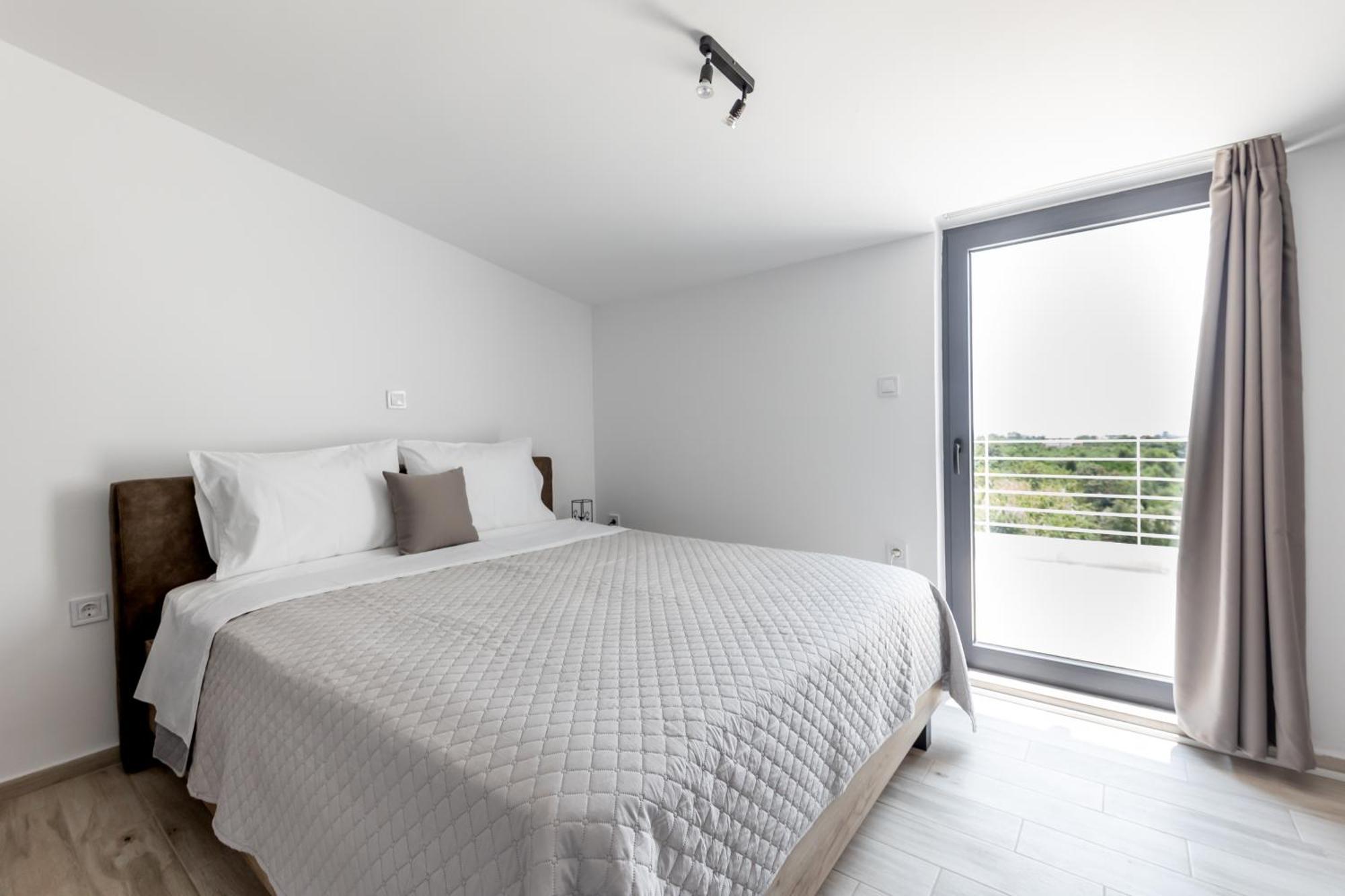 Pagani - Luxury Maisonette B3 Kalamata